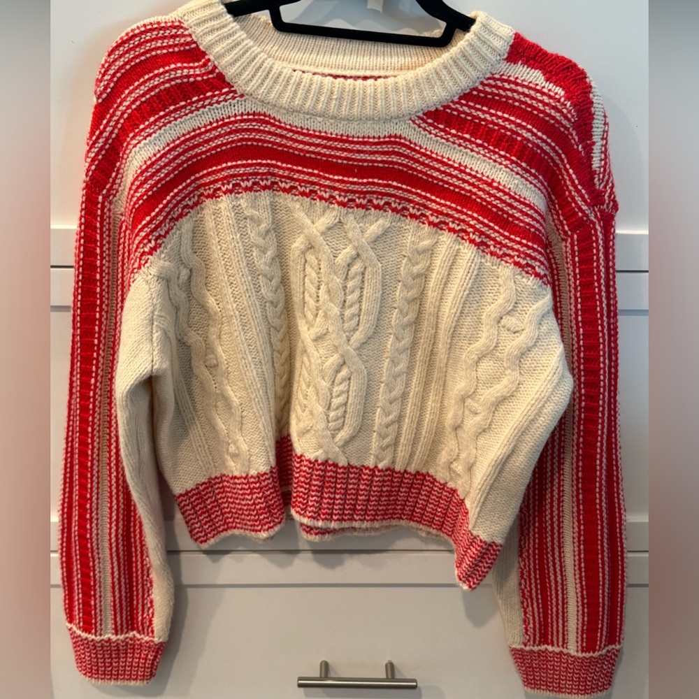 American eagle cable cream and red sweater.  Size xs